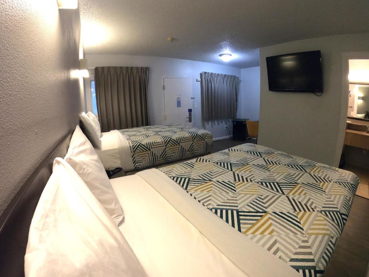 Double Room - Non-Smoking